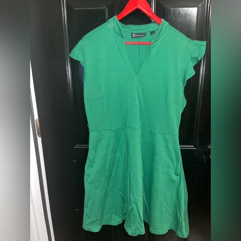 VGUC NY&Co Green Dress with Pockets & Flutter Sleeves  - Sz XL